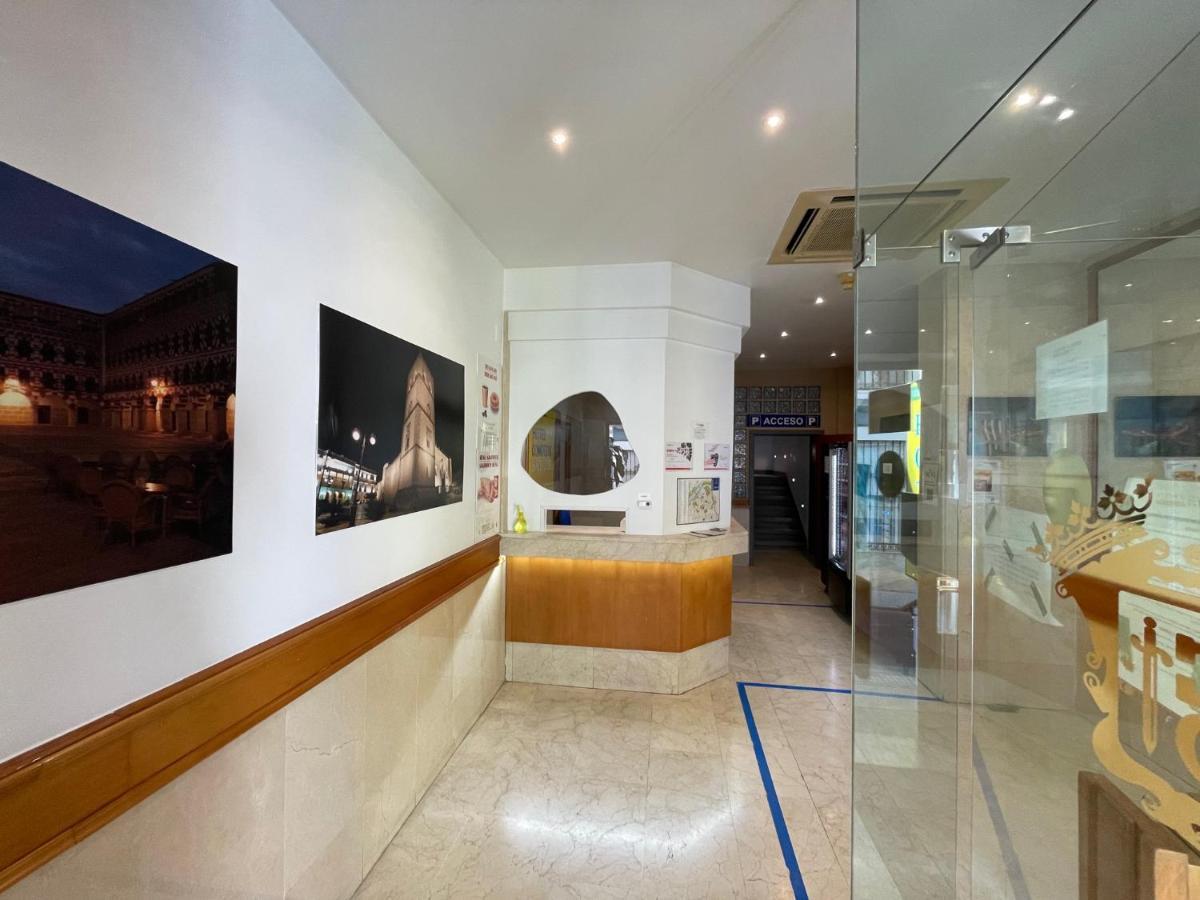 Hotel Condedu Badajoz Zewnętrze zdjęcie